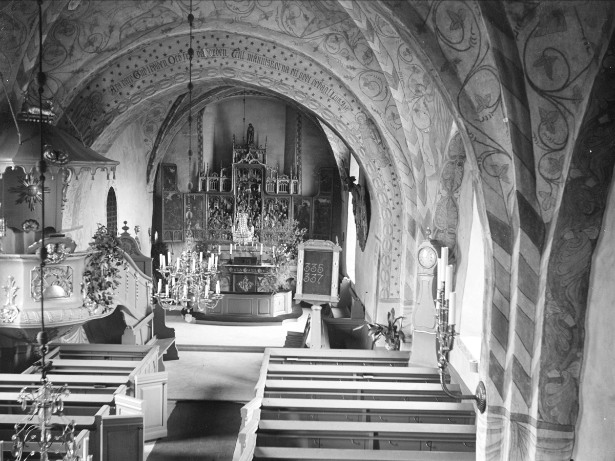 Interiör i Villberga kyrka, Uppland