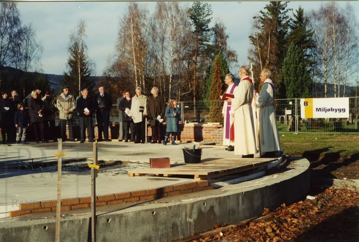 Bygging av Grymyr kirke