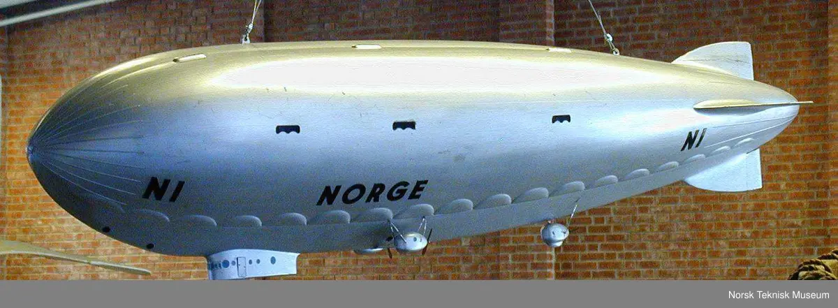 Modell laget for å henge i tak