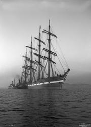 Lancing (b. 1866, R. Napier & Sons, Glasgow), 4-mastet skip,