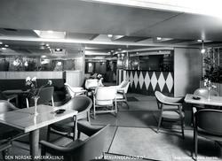 Bar, festsal, turistklasse. D/S Stavangerfjord (b. 1918, Cam
