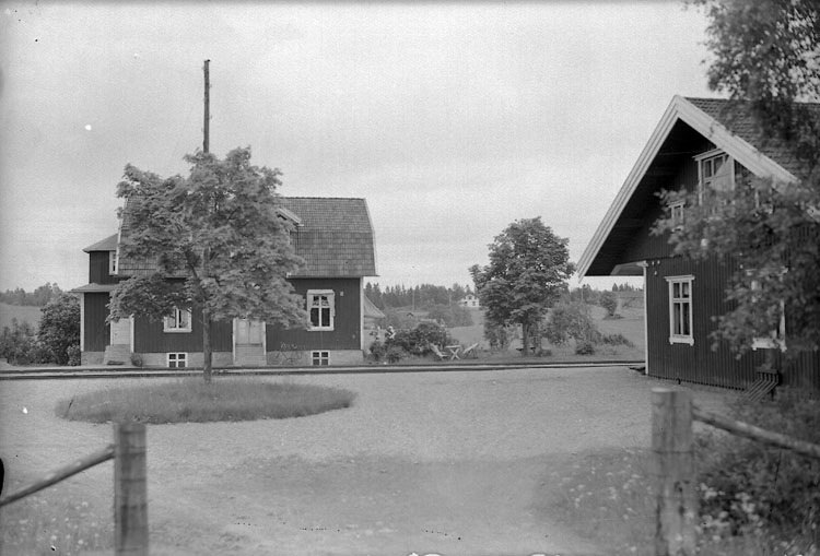 Enligt AB Flygtrafik Bengtsfors: "Lane Bohuslän".

