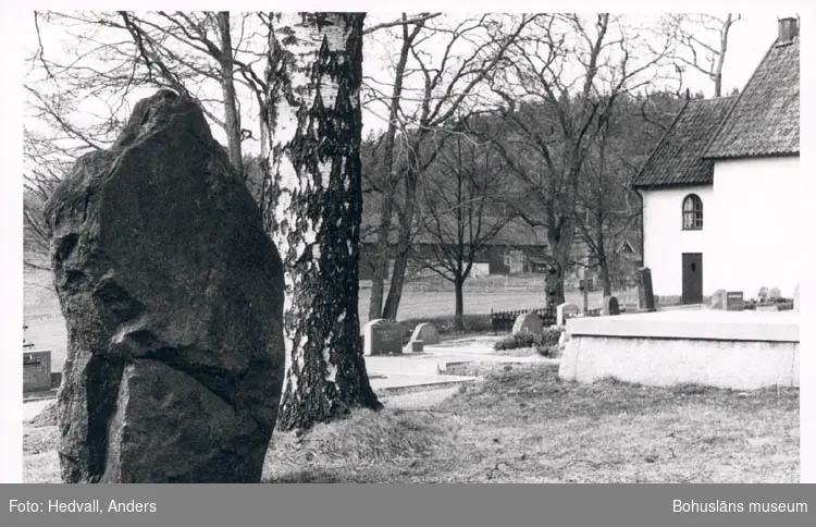 Noterat på kortet: "Resteröd Ljungskile."
"Resteröds kyrka"