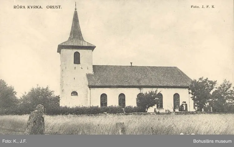 Tryckt text på kortet: "Röra Kyrka. Orust."