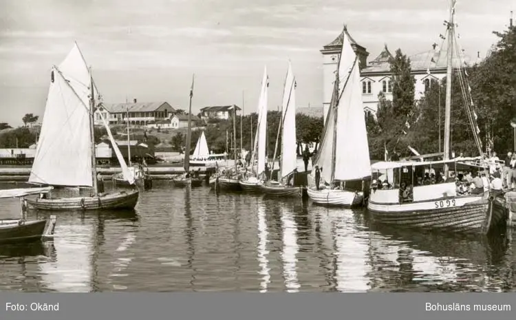 Tryckt text på kortet: "Strömstad. Södra Hamnen."