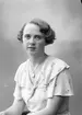 Enligt fotografens journal nr 6 1930-1943: 