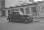 Konsums Bilparkering Lysekil 1949.











i