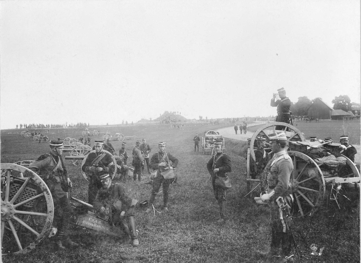 Reinhold von Rosen, greve, generallöjtnant, hästsportman.  Åren 1911-13 var R.