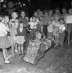 Lådbilsrally i Huskvarna stadspark den 10 oktober 1955. Barnen åkte från 