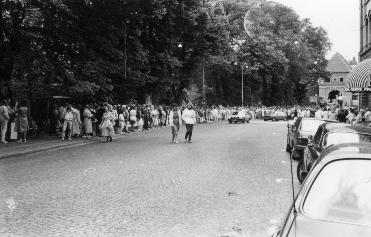 Studentavslutning vid Norre Katts park våren 1983.