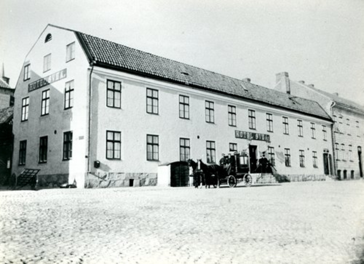 Halmstad, Hamngatan. Kv Erik Dahlberg 15.
Hotell Svea.