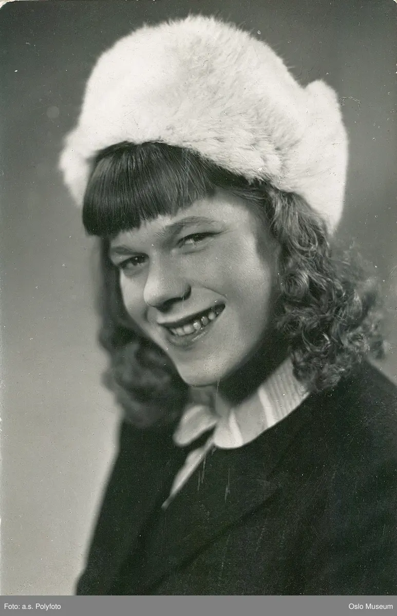 Hauge, Tulla (1917 - )
