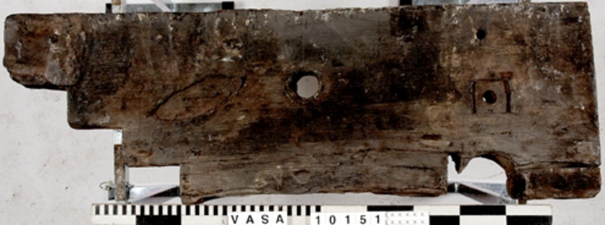 Lavettsida, vänster. Tre trappsteg. Längsgående fiberriktning.

För mer information se Dokumentationsblankett under Referenser – Länkade filer.