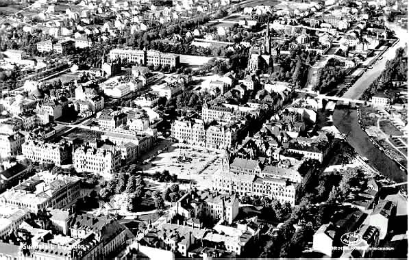 Centrala Sundsvall med Stora Torget, flygfoto.