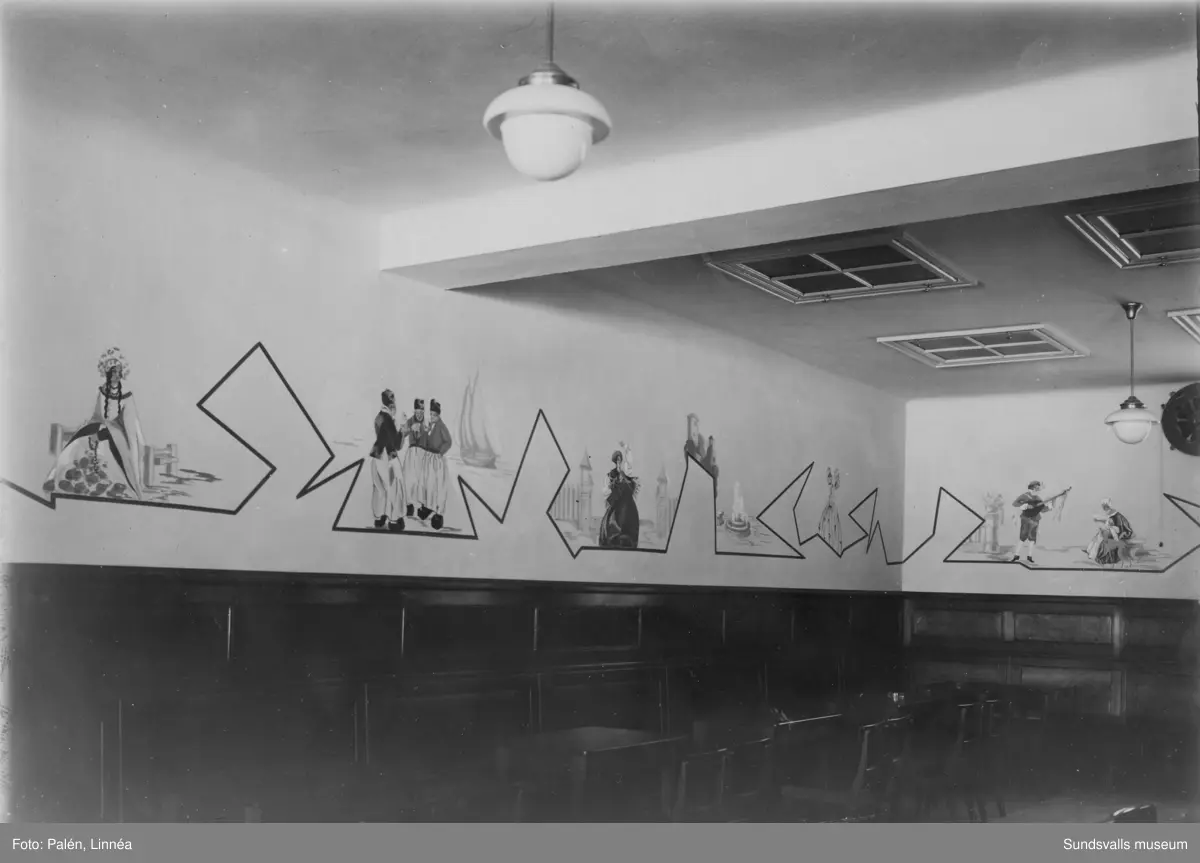 Gambrinushallen. Strandgatan 6. Invigdes 1929 och stängdes 1976. Gambrinushallen blev det största och mest påkostade kaféet som ingick i kafébolagets (Sundsvalls Café AB) tolv ölkaféer. I början av 1930-talet tillkom väggdekorationerna utförda av den tyskfödda konstnärinnan Elena Micheew.
Sundsvalls Café AB ägdes av Sundsvalls kommun och överskottet från verksamheten gick till allmännyttiga ändamål som åldringsvård, idrott och kultur.