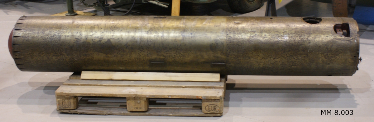 Torped engelsk, 35 cm m/03 med gyroskop, märkt WCo, nr saknas. Tre delar.