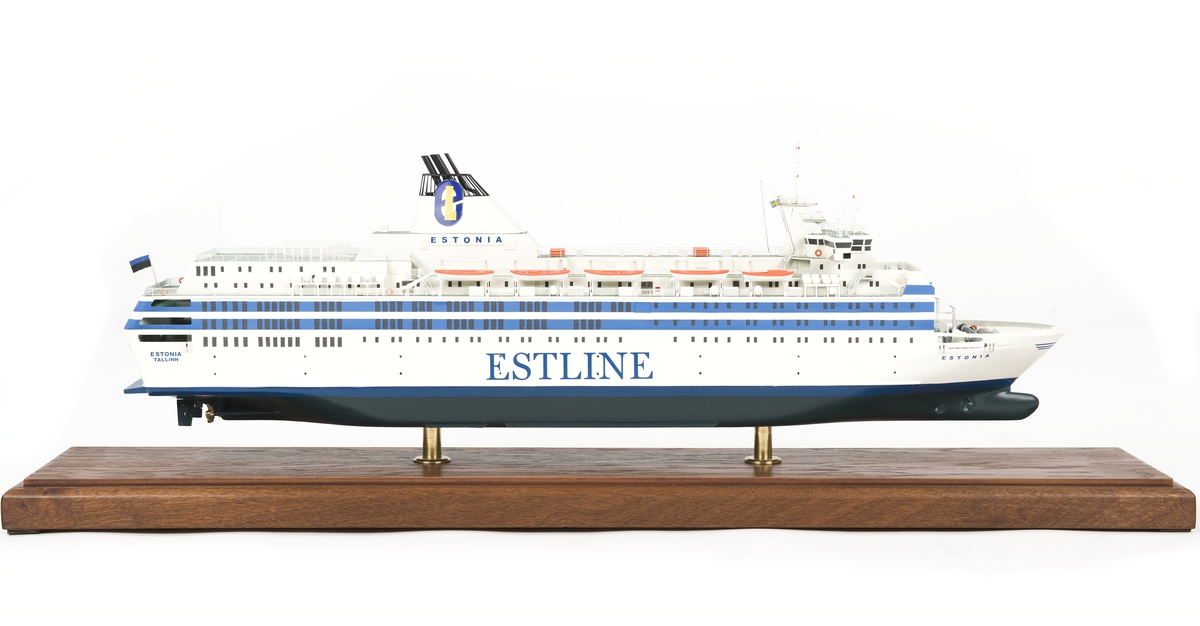 Modell av passagerar m/s ESTONIA.