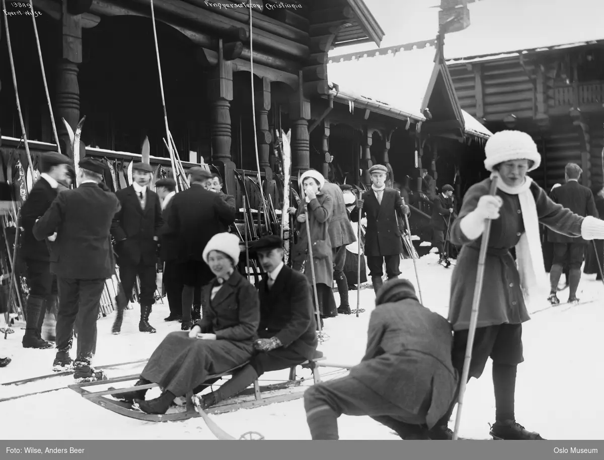 Frognerseteren, sportsliv, kvinner, menn, ski, kjelker