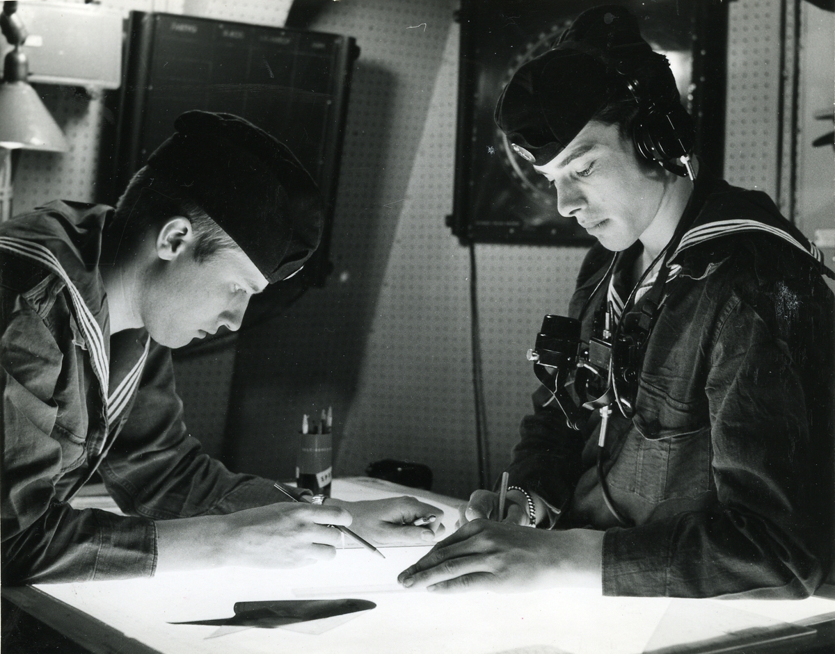 Ombord på kryssaren Tre Kronor, maj 1957.