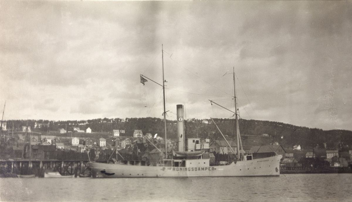 D/s "Stærkodder", fotografert i Tromsø.