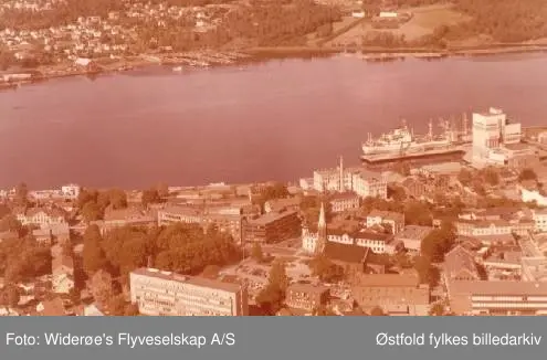 bygninger, gater, vann, biler, båter, kirke, politihuset, sentrum, 
