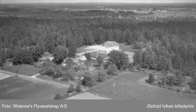 oversiktsbilde, skole, Vang Skole, skråfoto,