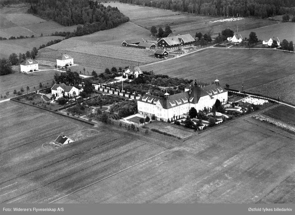 Veum sinnsykehus i Glemmen, Fredrikstad,  1940 ca.