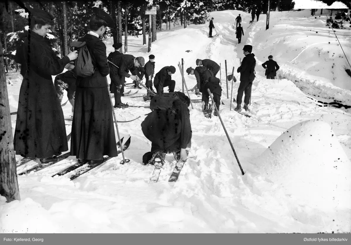 Siløpere i løypa, antakelig Nordmarka i Oslo.