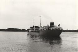 Tankern M/S ARISTON vid provturen 9/6-38 i Göteborgs skärgår