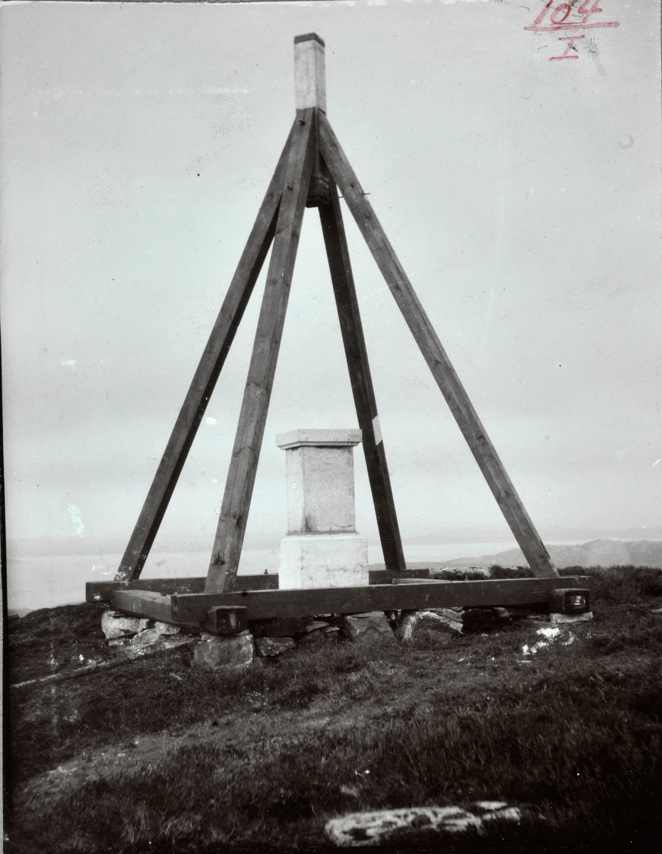 GEODESI, Basismåling: Radøy, basis nord.