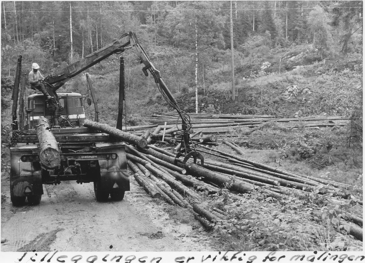 "Tilleggingen er viktig for målingen". Mann og lastebil 1969.