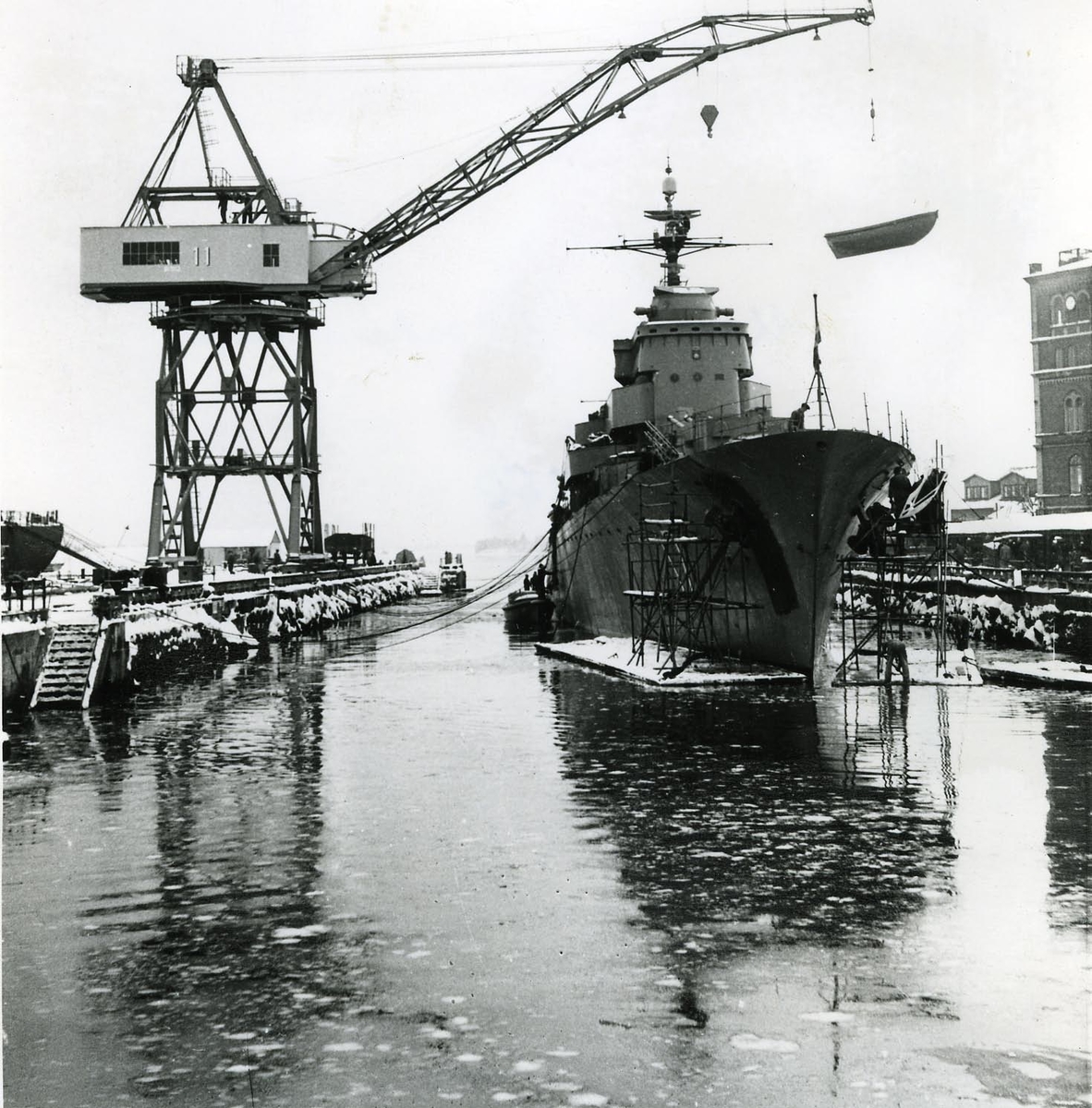 Jagaren Uppland i Oskarsdockan, Karlskrona.