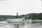 S/S GUSTAVSBERG III I Halvkakssundet.