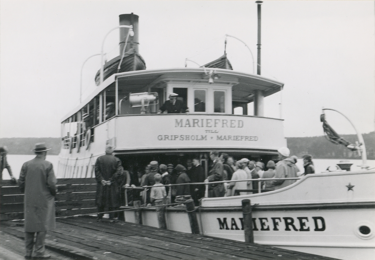 S/S Mariefred vid ångbåtsbryggan i Mariefred.