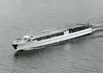 Passagerarfartyget m/s DELFIN I av Stockholm under gång 1964.