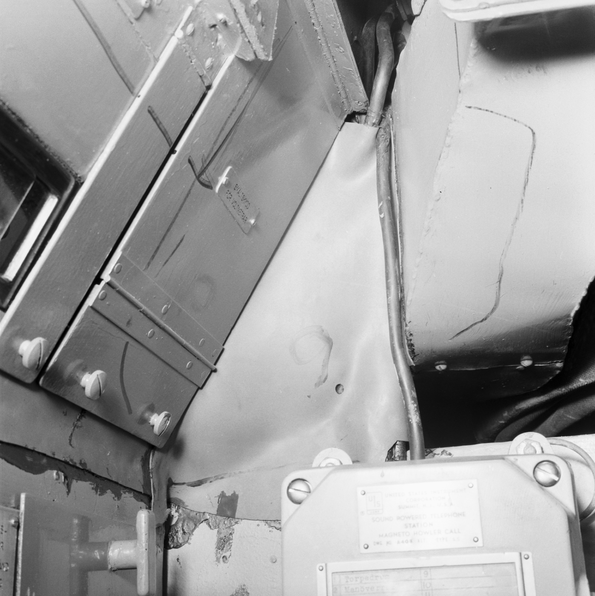 VALEN (1955)