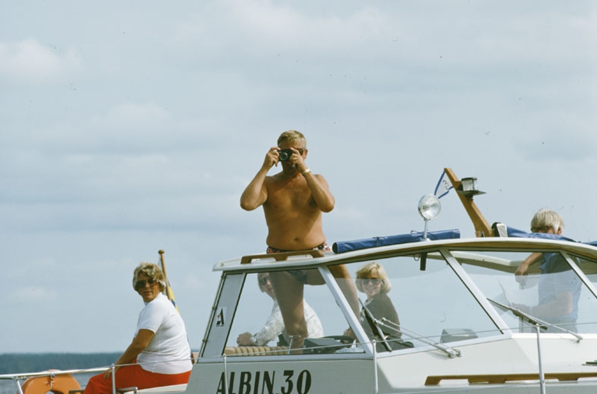 Albin 30