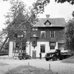 Transport och resning av monument