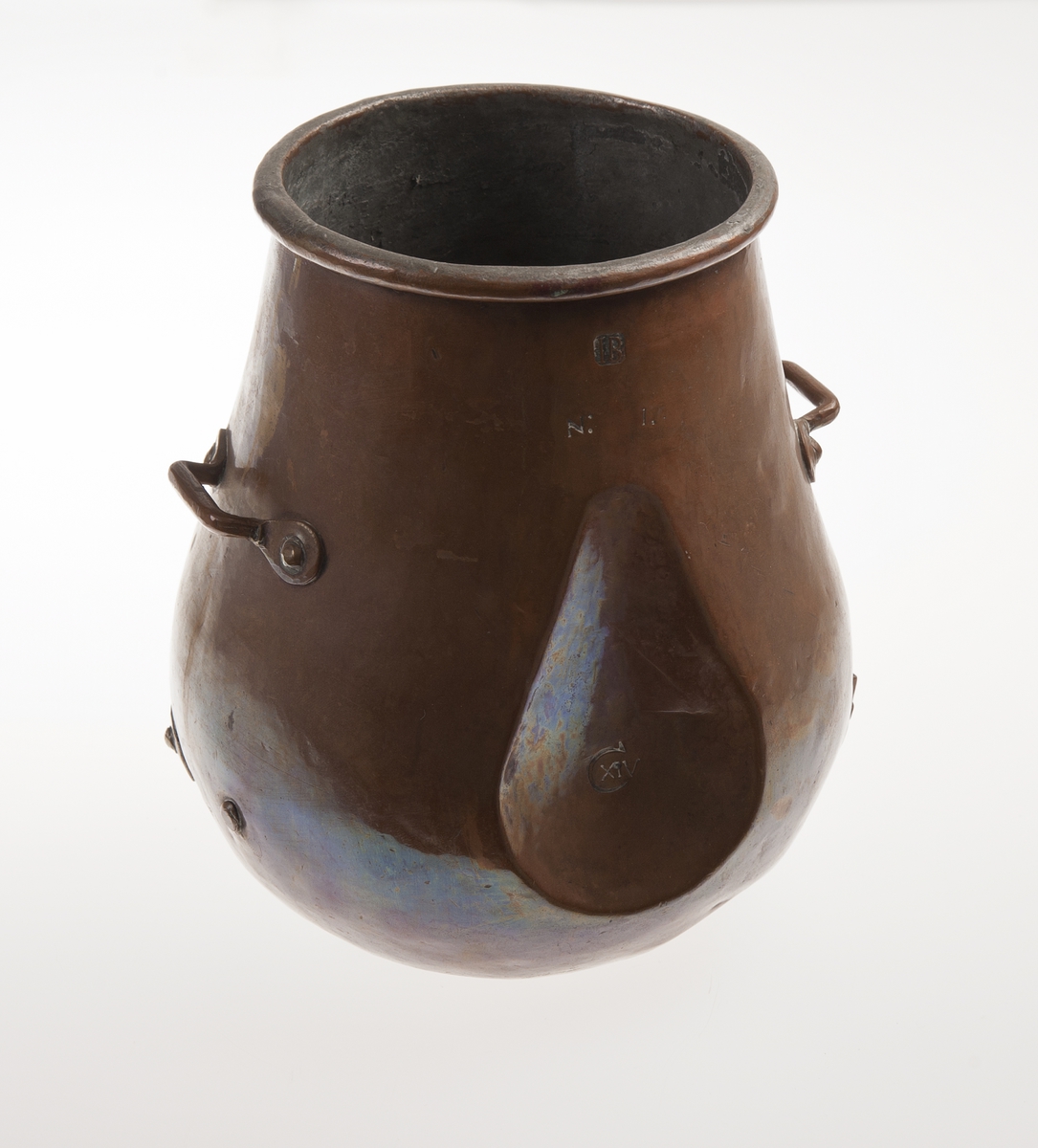 Variant av kombinert kokekar/feltflaske brukt i den norske hæren fra ca. 1750 til et stykke ut på 1800-tallet.