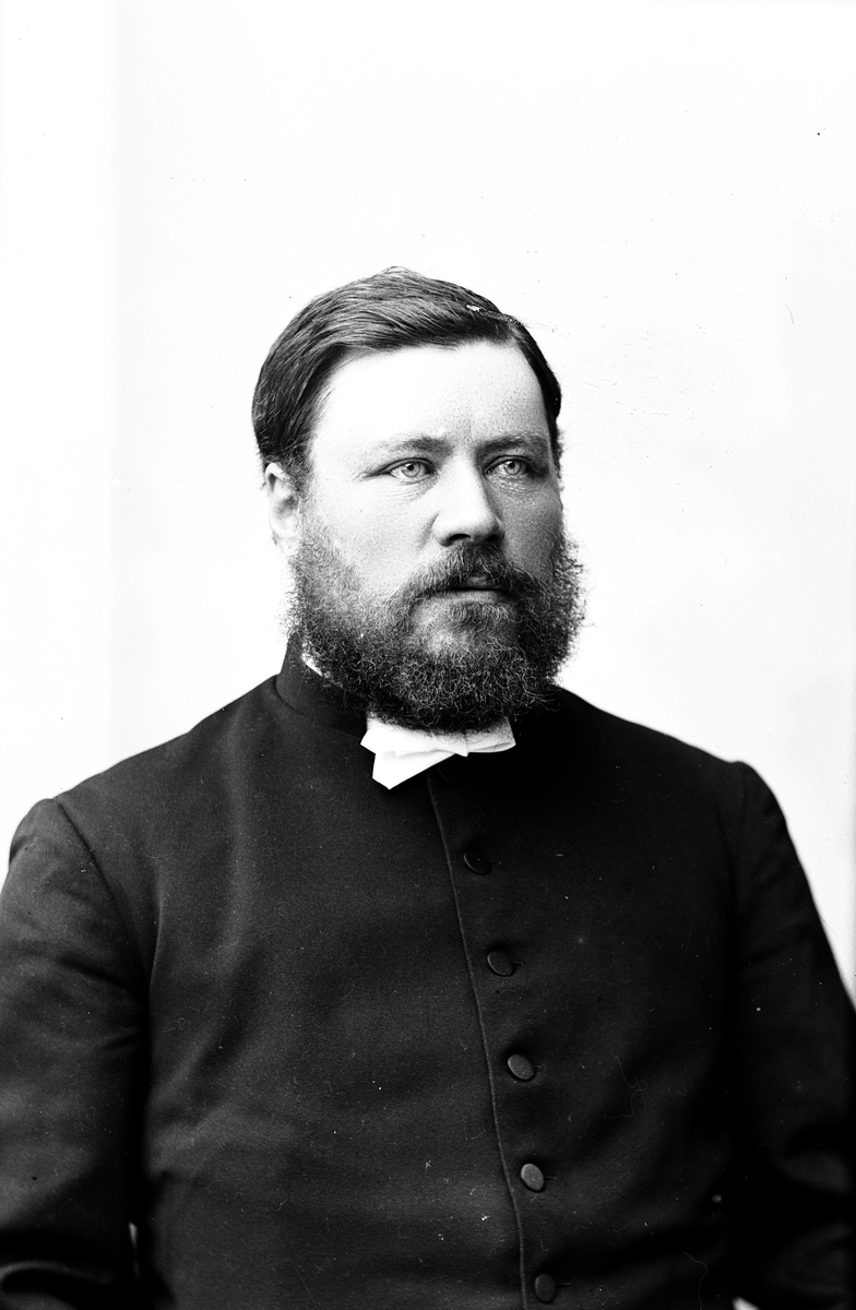 Kyrkoherde Eklund. Gunnilbo sn, 1892. Fotograf: C Billberg.