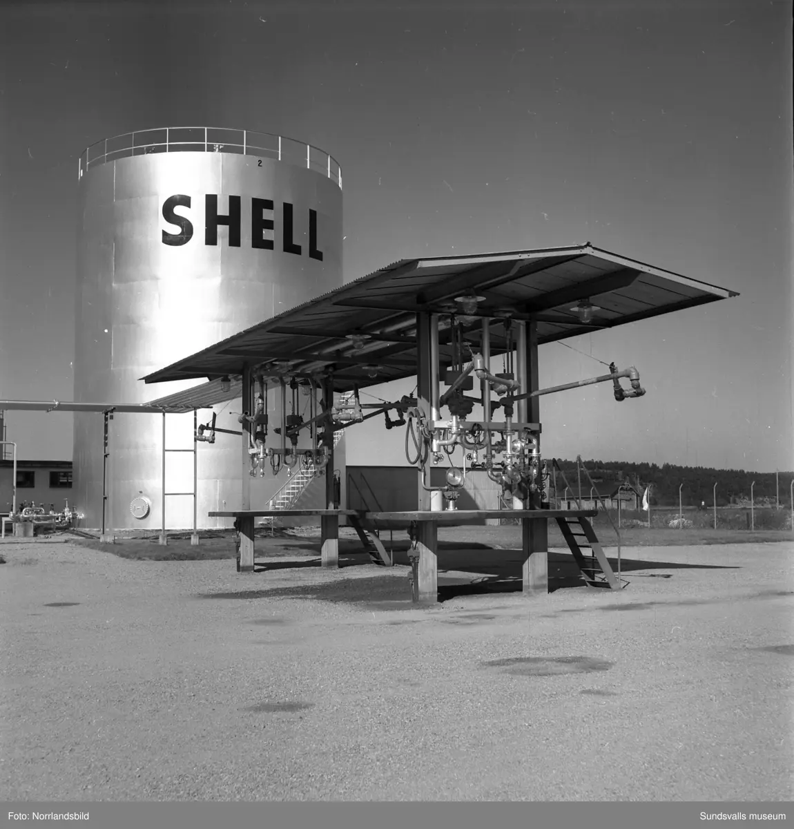 Shells bensindepå vid Vindskärsvarv.