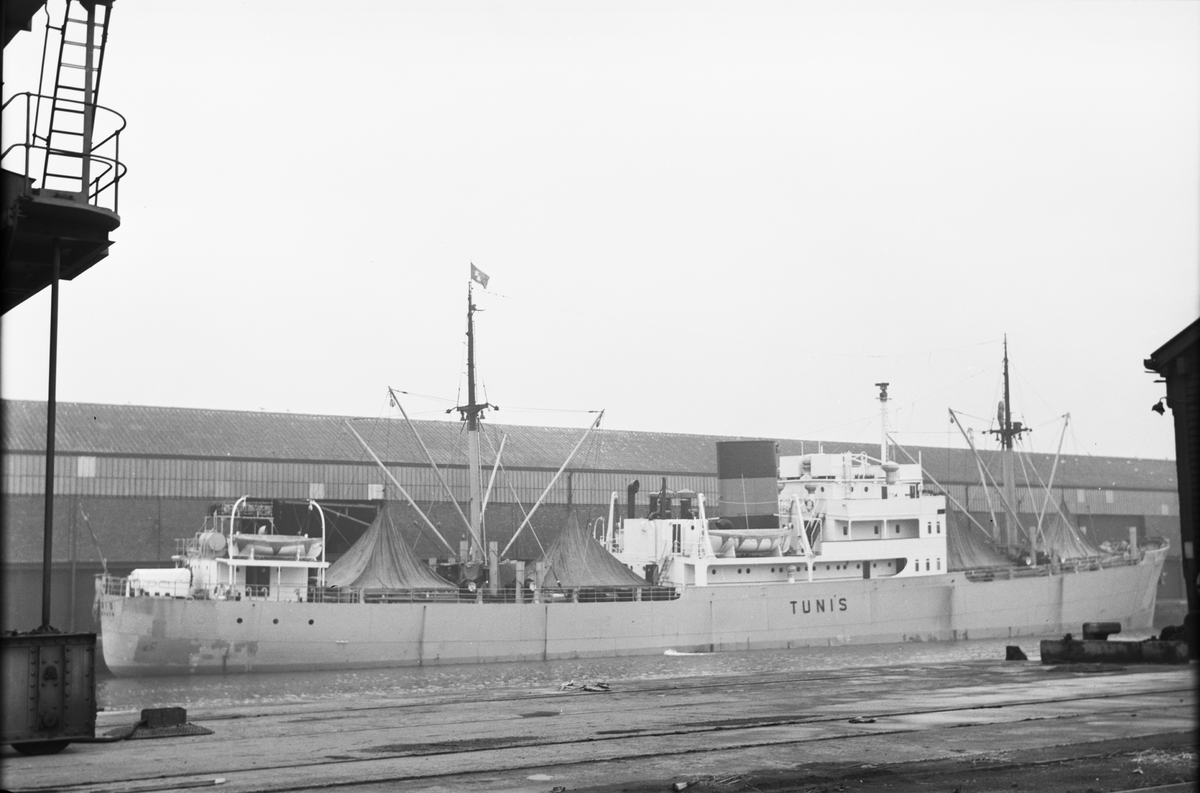 Ägare:/1936-41, 1946-66/: Det Forenede Dampskibsselskab A/S. Hemort: Köpenhamn.