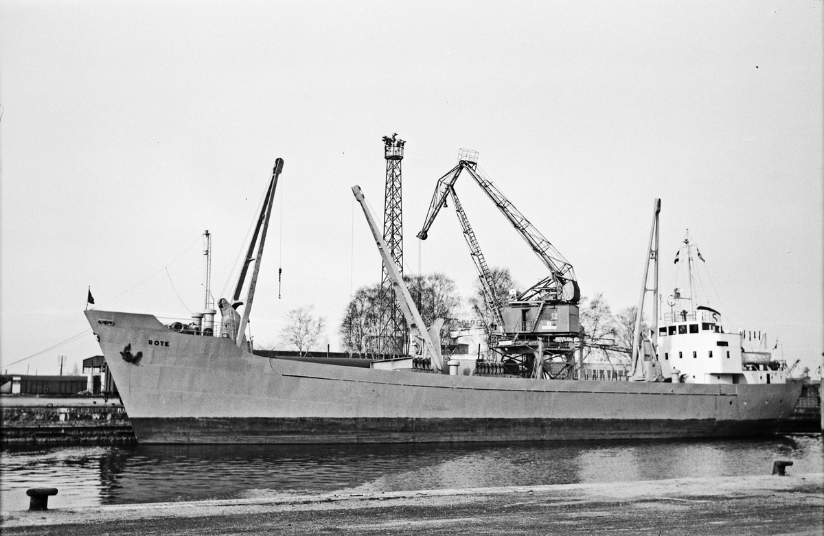 Ägare:/1958-67/: Stockholms Rederi AB Svea. Hemort: Stockholm.