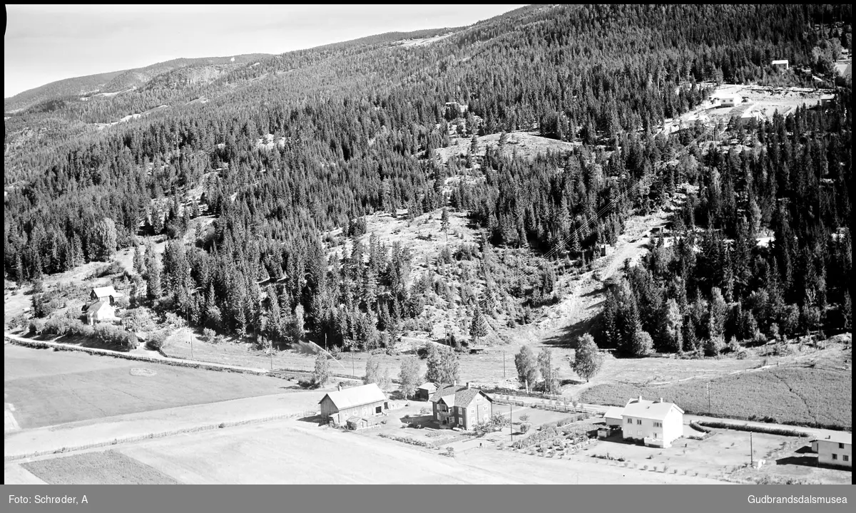 Førådsstue med fjøs Bygd ca. 1930.  Tromsnes nedre Gnr/bnr. 96/1 Fåvang i Ringebu