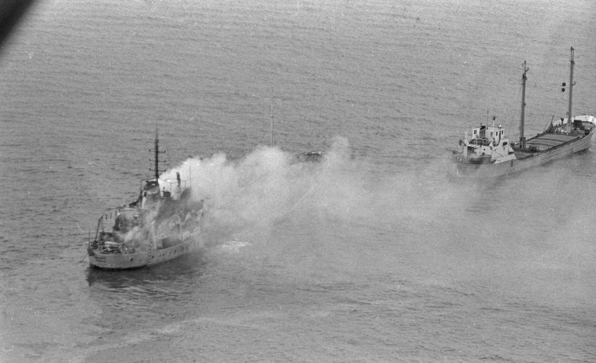 Makuroi - Eksplosjon - 16/6-1972. Flyfoto.