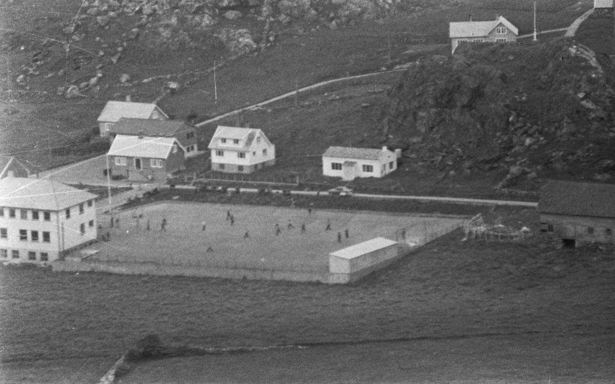 Makuroi - Eksplosjon - 16/6-1972. Flyfoto.