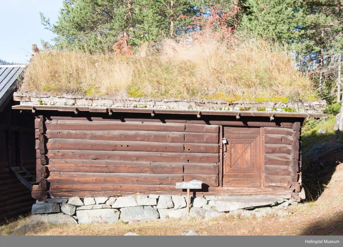 Raunsgardstugu fra Raunsgard i Ustedalen, kårstugu