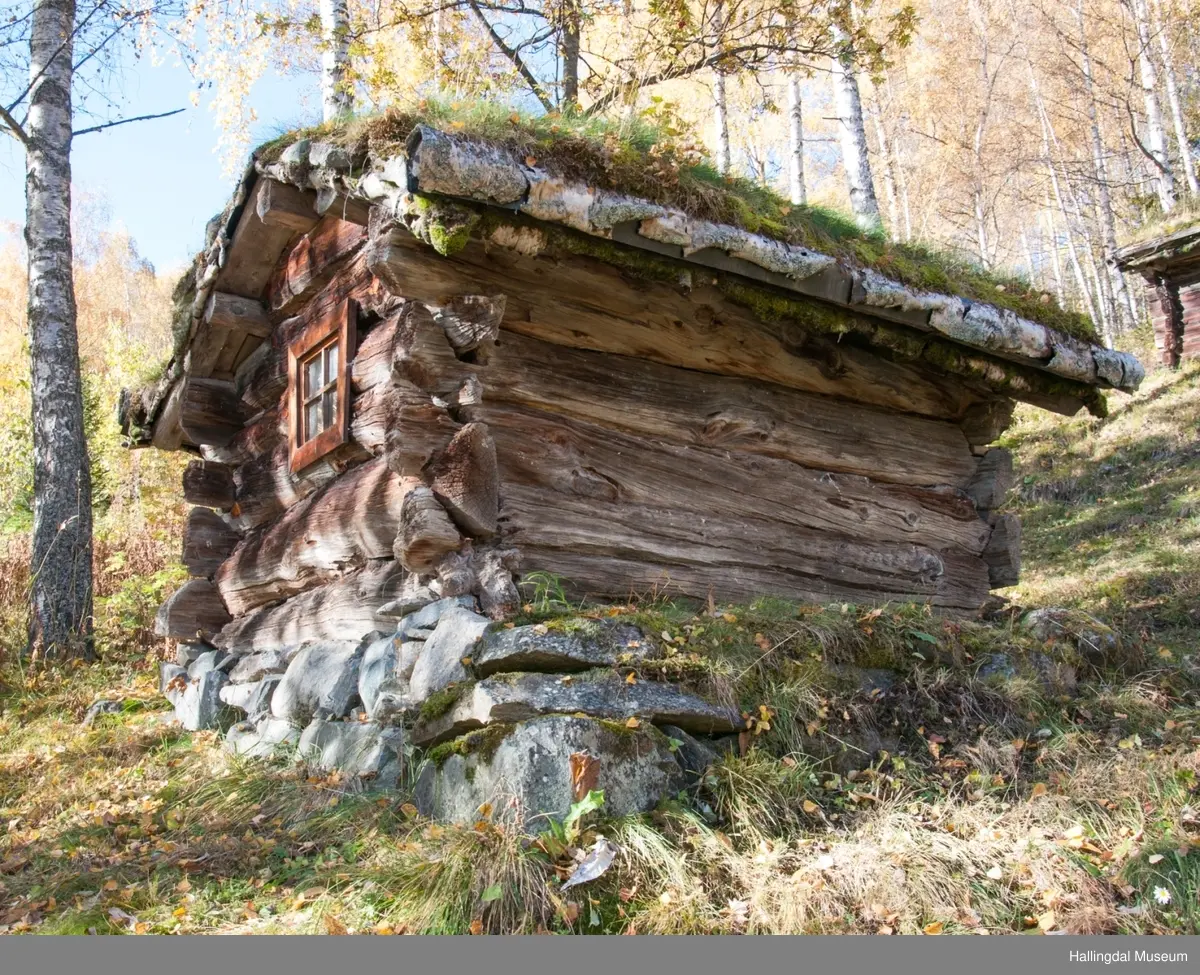 Kalvefjøs fra Fetjasølen (Bakka) på Ål Bygdamuseum, Leksvol