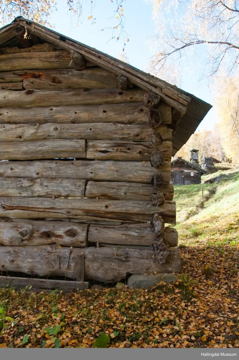 Løe fra Øyestølen på Veståsen Ål Bygdamuseum, Leksvol