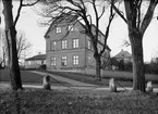 Byggnad uppförd 1698 som landskansli och landskontor av Olof Rudbeck d. ä., Övre Slottsgatan 1, Uppsala 1935